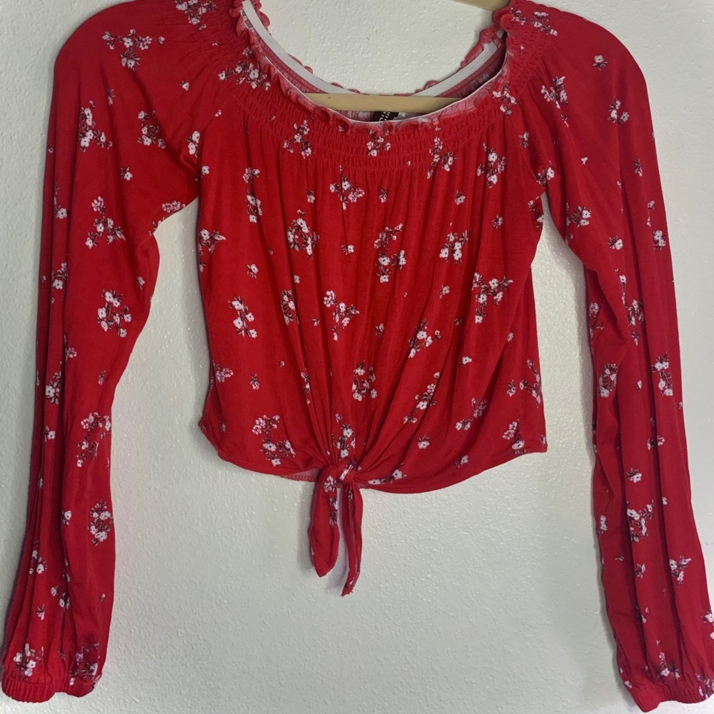 H&M, Red, Small